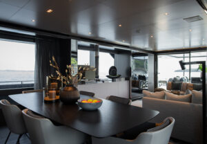 Riva Argo 90 Ella 13 300x208