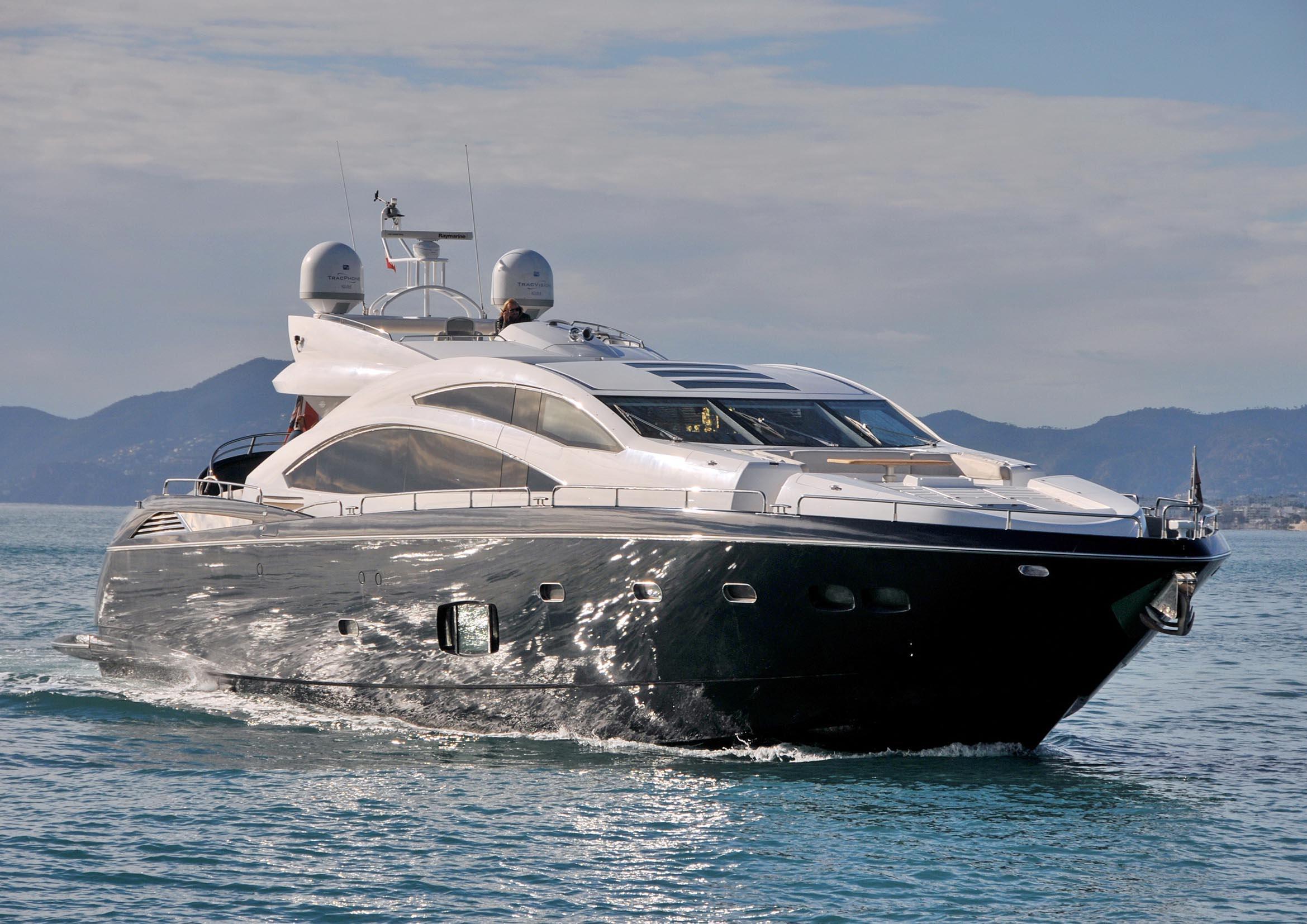 SUNSEEKER PREDATOR 84′
