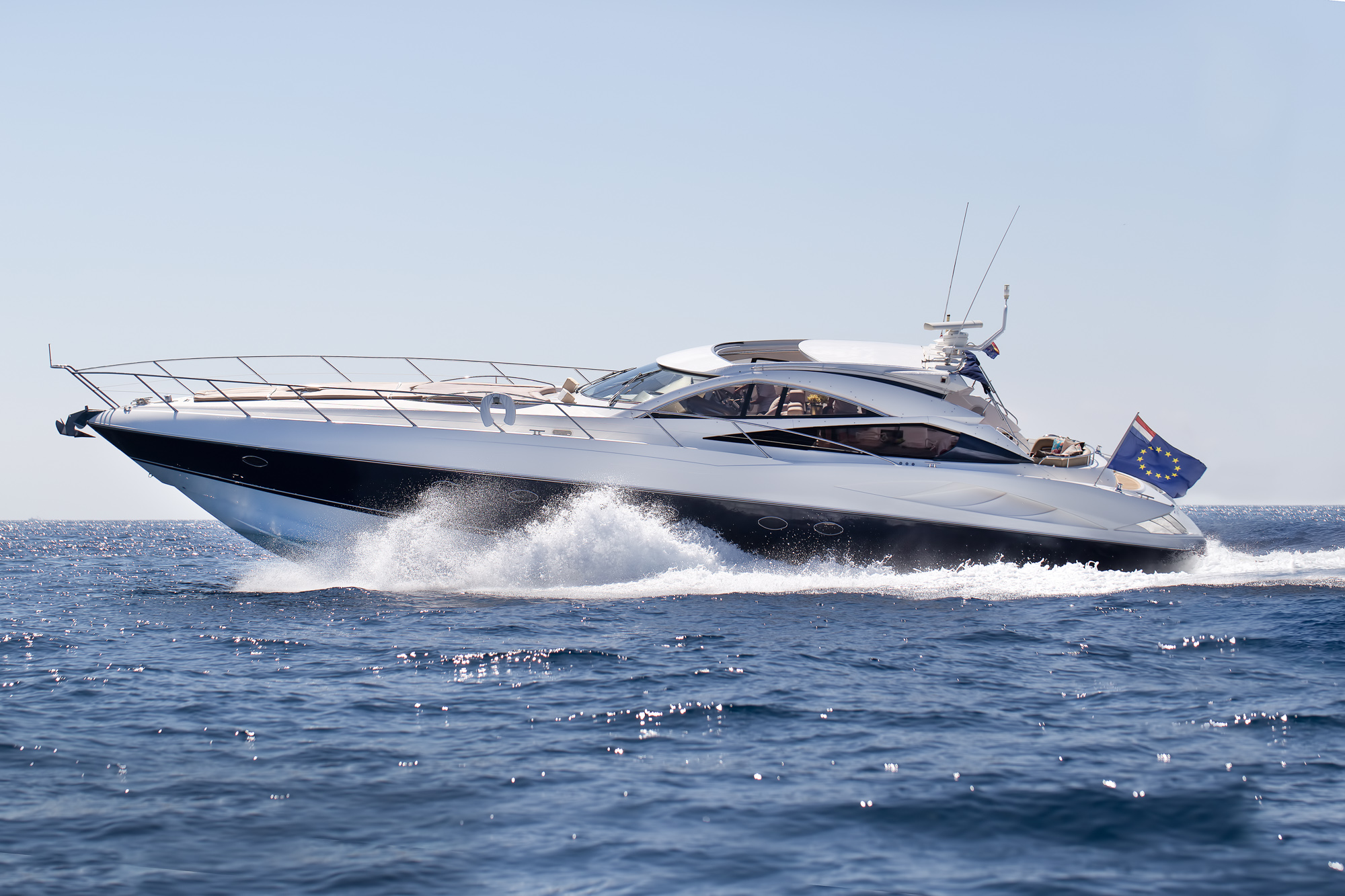 SUNSEEKER PREDATOR 68′